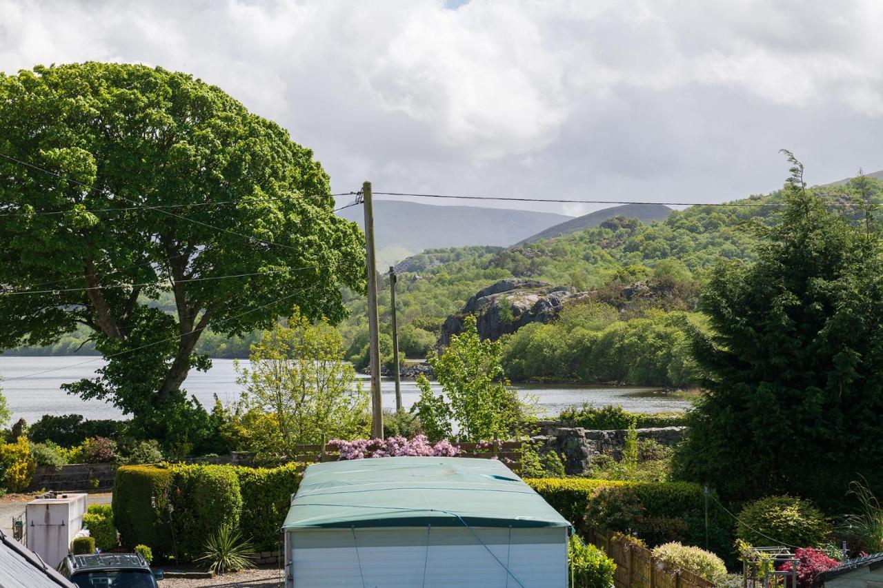 Arlyn, Padarn Lake Viewpoint In Snowdonia Caernarfon Exterior photo